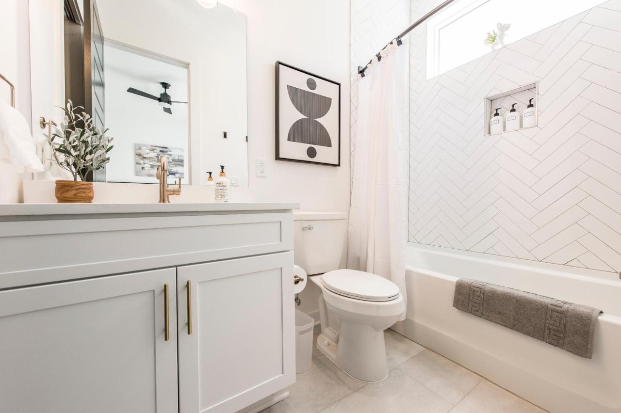Brand New 4 Bedroom 4Bath Townhome With Amazing Rooftop! Nashville Ngoại thất bức ảnh